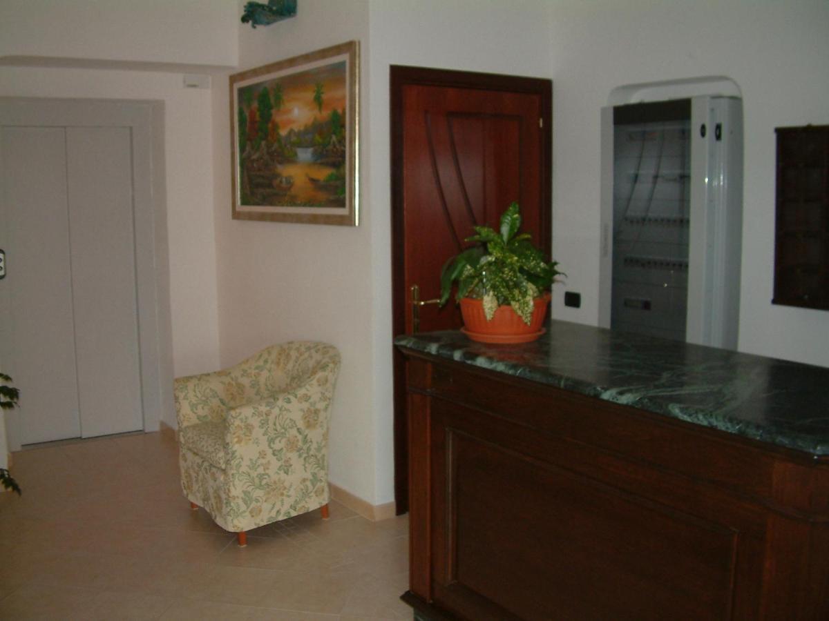 Scano Comfort Inn Santa Teresa Gallura Ngoại thất bức ảnh
