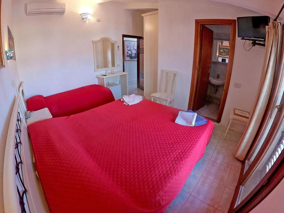 Scano Comfort Inn Santa Teresa Gallura Ngoại thất bức ảnh