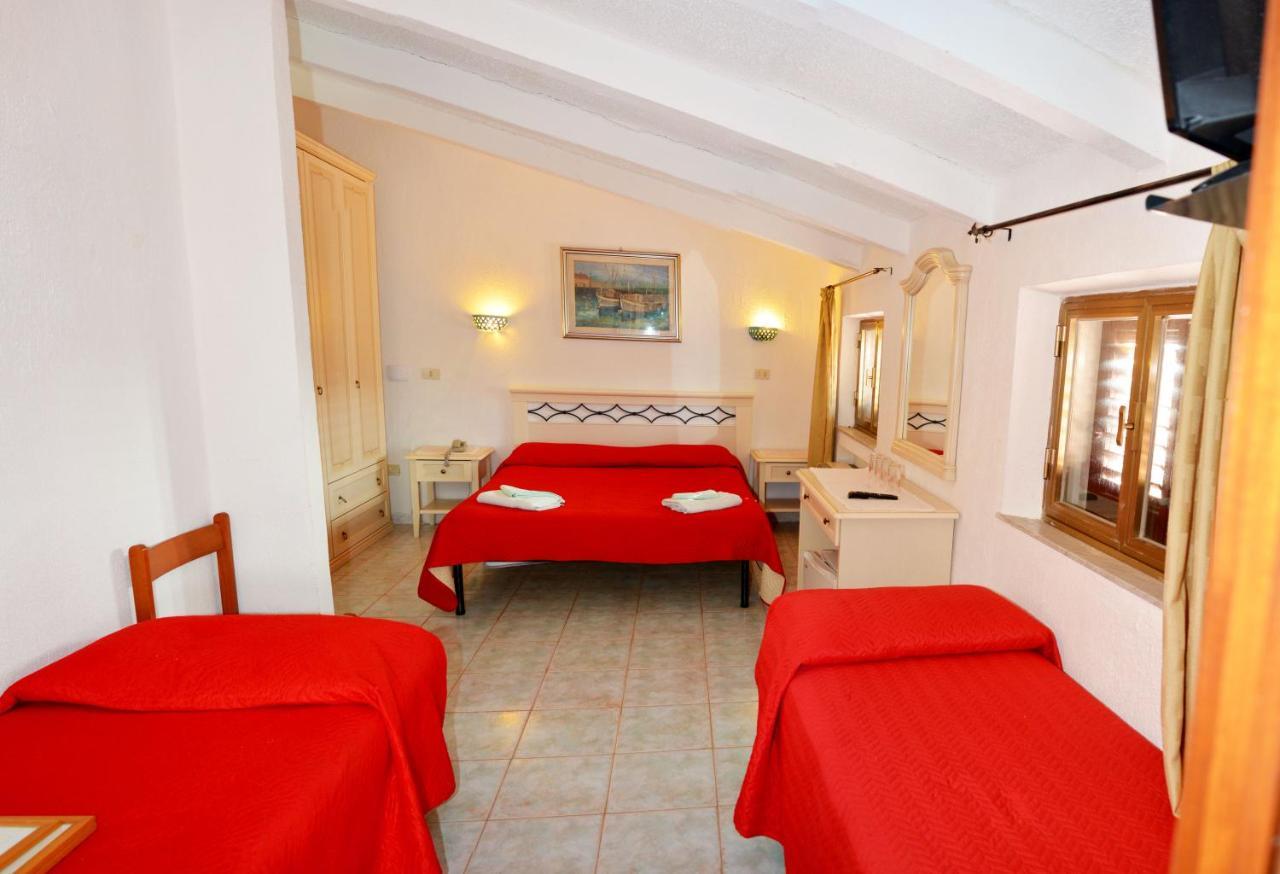 Scano Comfort Inn Santa Teresa Gallura Ngoại thất bức ảnh